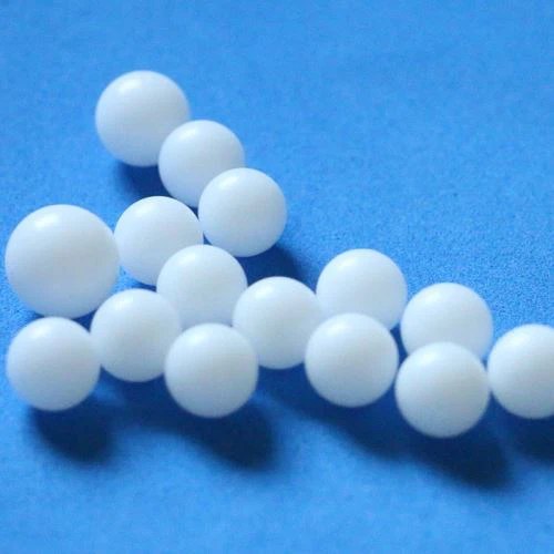 بلاستيك تحمل الكرة